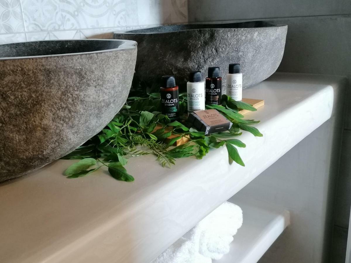 Kissos Luxury Suites Naxos City Экстерьер фото